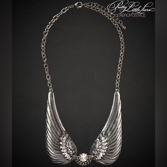 Pretty Little Liars Angel Wings Necklace - Picture 4 of 4